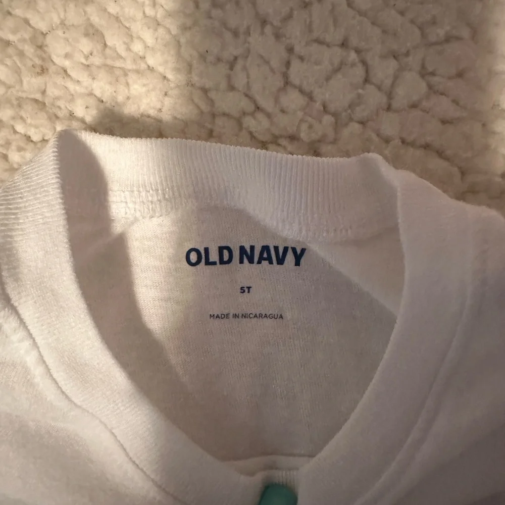 T-Shirts - Picture 8 of 14